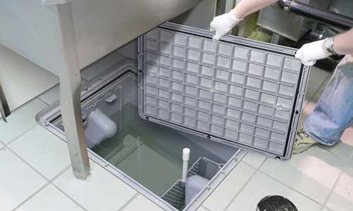 Grease-Trap-Installation